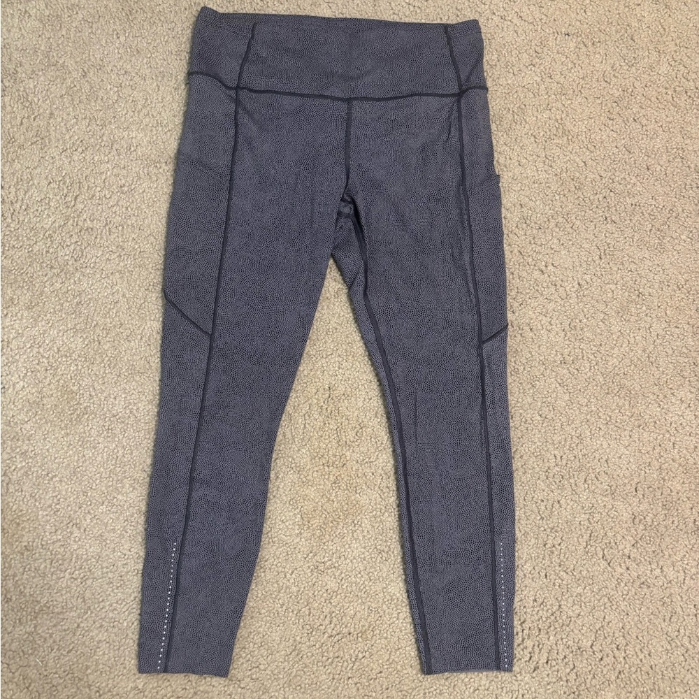 Lululemon 25” Fast & Free leggings Size 12 EUC